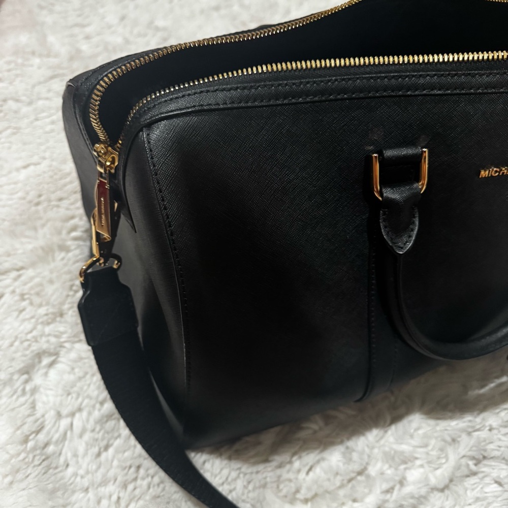 Michael Kors Duffle Bag - Picture 7 of 12